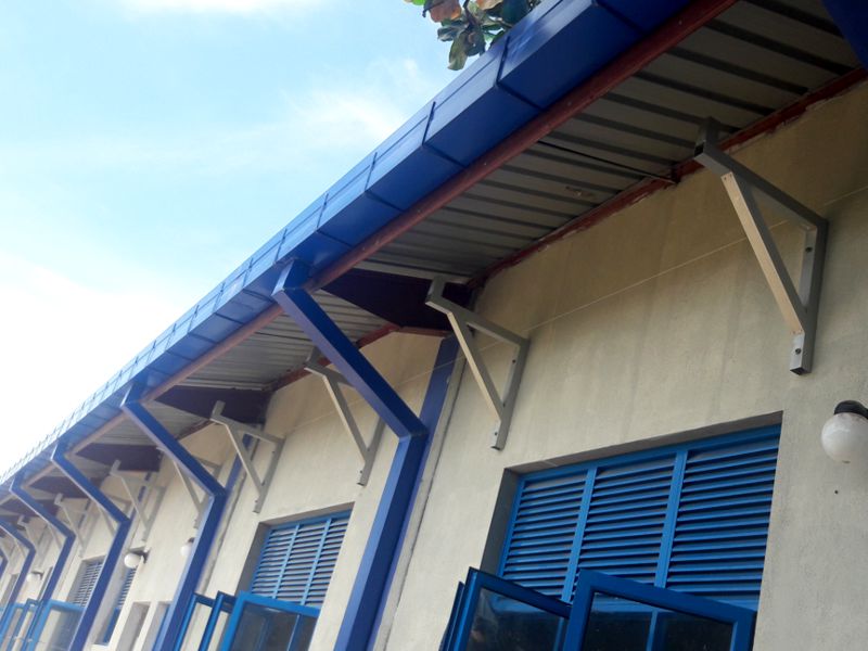 Construction of Marine Ornamental Fish Breeding Center at Bangadeniya